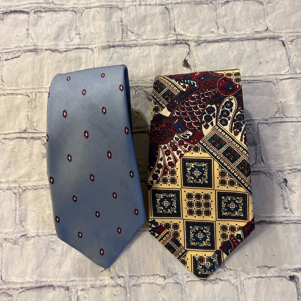 VINTAGE PARIS MENS (2) PATTERN TIES